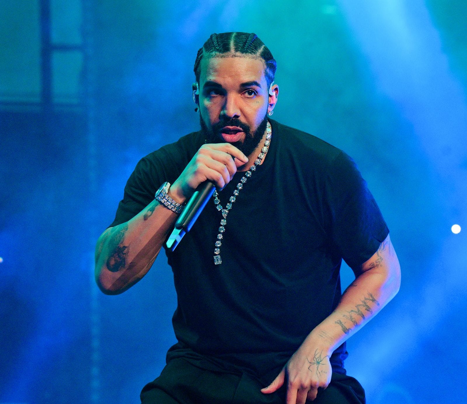 Which artists will have a Billboard #1 song this year?